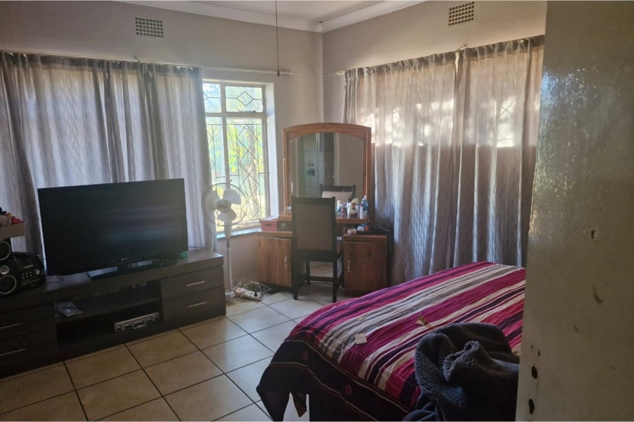 4 Bedroom Property for Sale in Wilkoppies North West